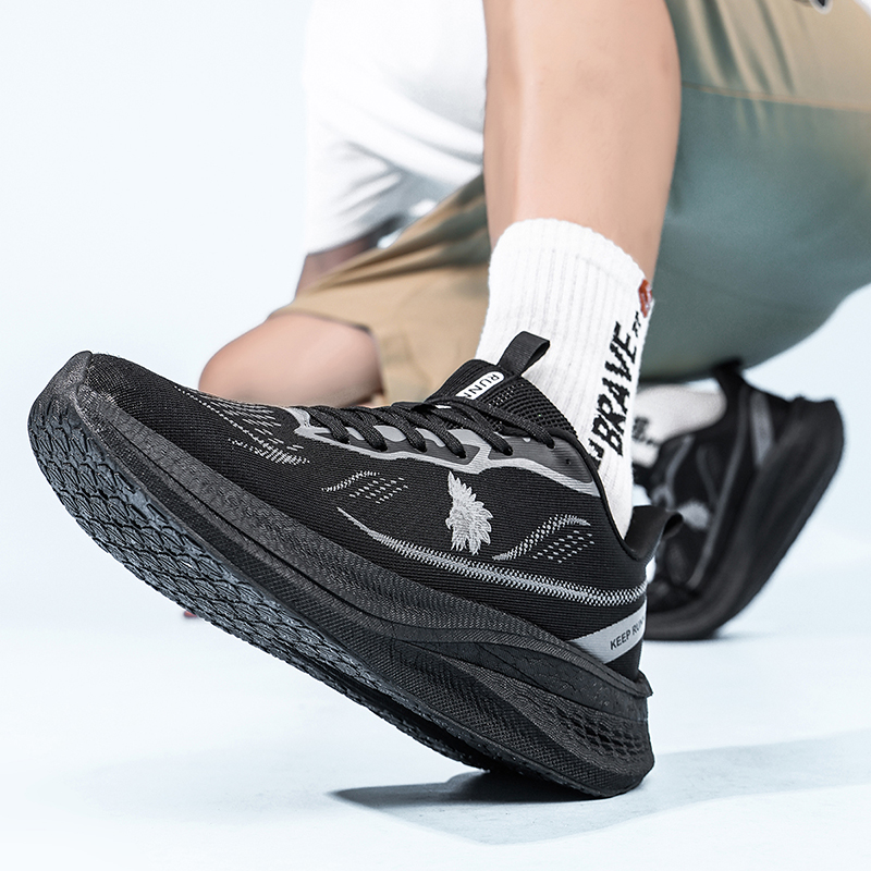 Scarpe da Corsa Ultra Leggere  - Lightweight Road Running Shoes recensione e prezzo